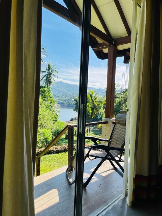 Victoria Views Resort Kandy ดิกานา ภายนอก รูปภาพ