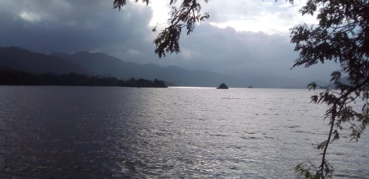 Victoria Views Resort Kandy ดิกานา ภายนอก รูปภาพ